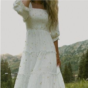 ✨ Ivy City Co. midsummer nights dress ✨